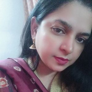 Meet your Posher, Sadia